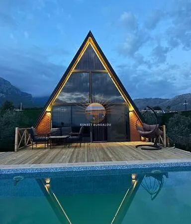 4 Kisilik Mustakil Havuzlu, Sunset Bungalov 2 Muğla